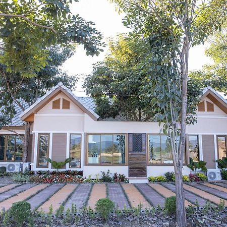 Mana-An Lake Hill Resort Villa Chiang Mai Eksteriør bilde